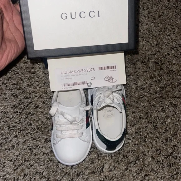 Gucci | Shoes | Authentic Size 2 Gucci Tennis Shoes | Poshmark display picture 2